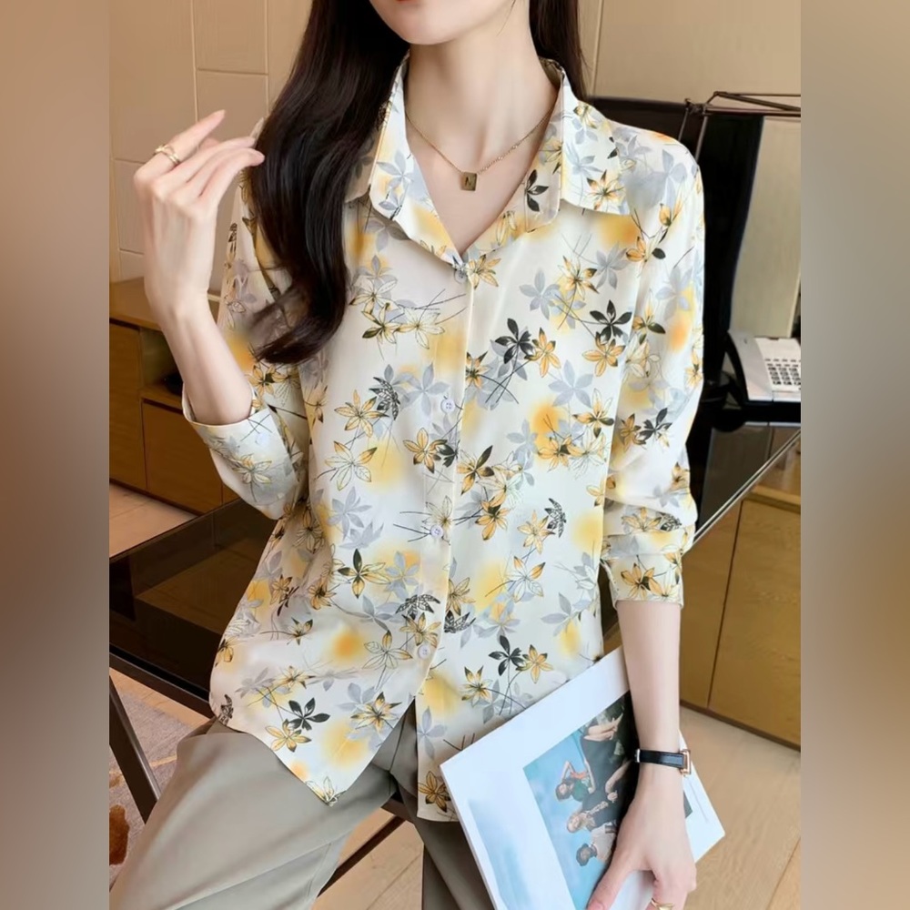 Jane Chic Designs Leaf Blast Top